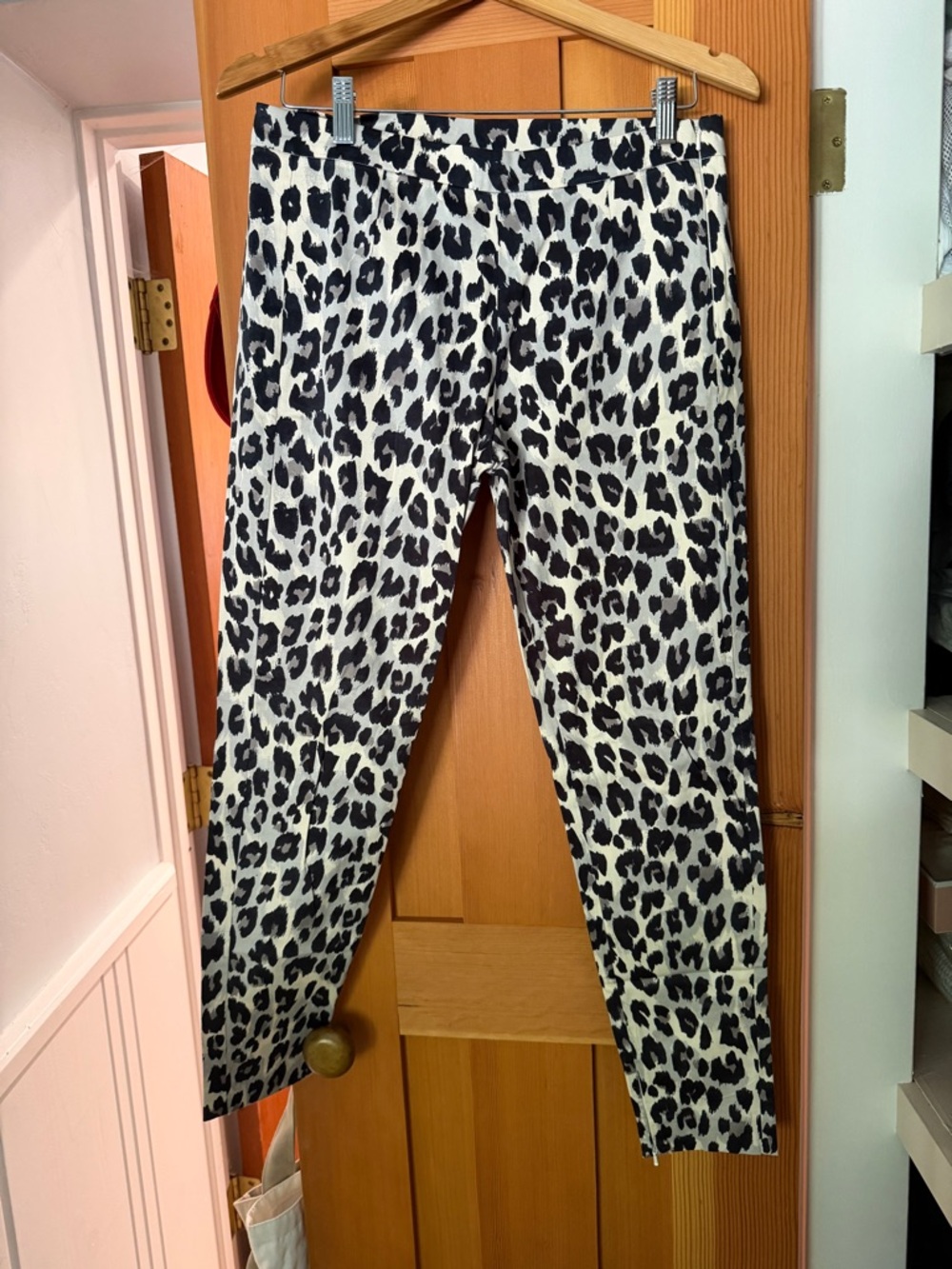 French Connection Black and Cream Leopard Print Cropped Pants